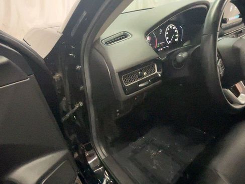 Used 2024 Honda Civic EX-L image 32