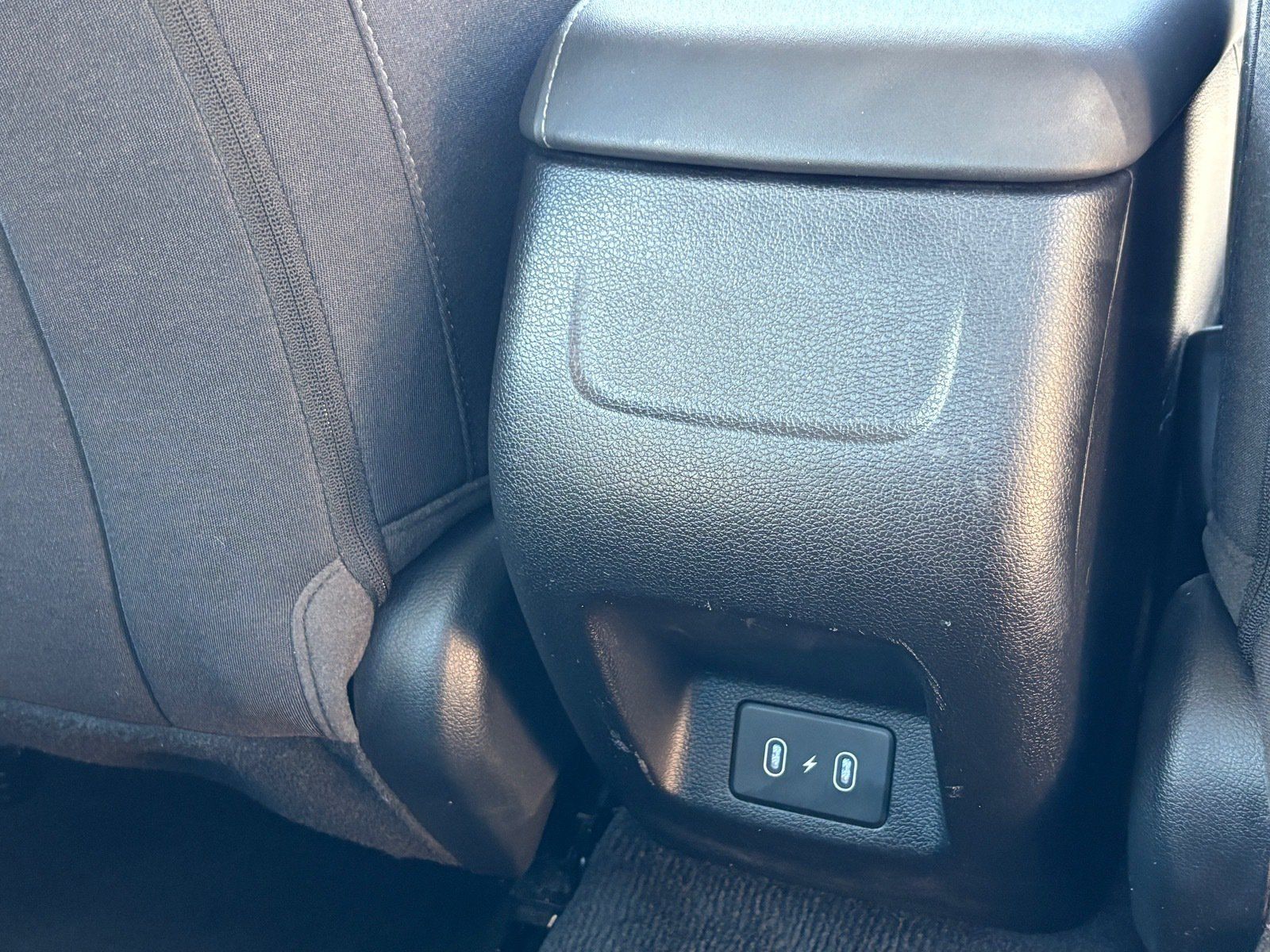 Used 2025 Hyundai Sonata SEL FWD image 30