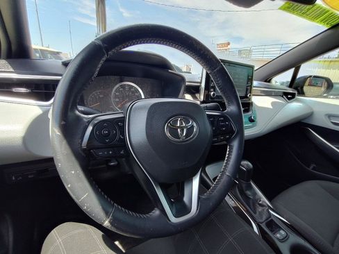 Used 2020 Toyota Corolla SE FWD image 18