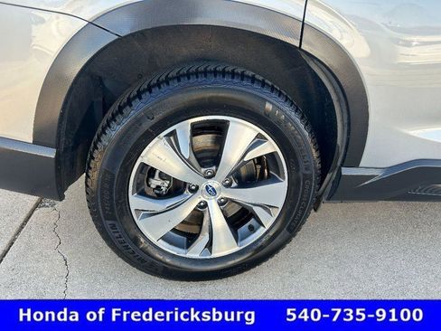 Used 2019 Subaru Ascent Premium image 17