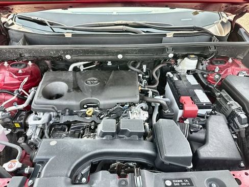 Used 2025 Toyota RAV4 XLE w/ Convenience Package AWD/4WD image 25