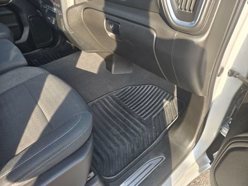 Used 2021 Chevrolet Silverado 1500 RST AWD/4WD image 25