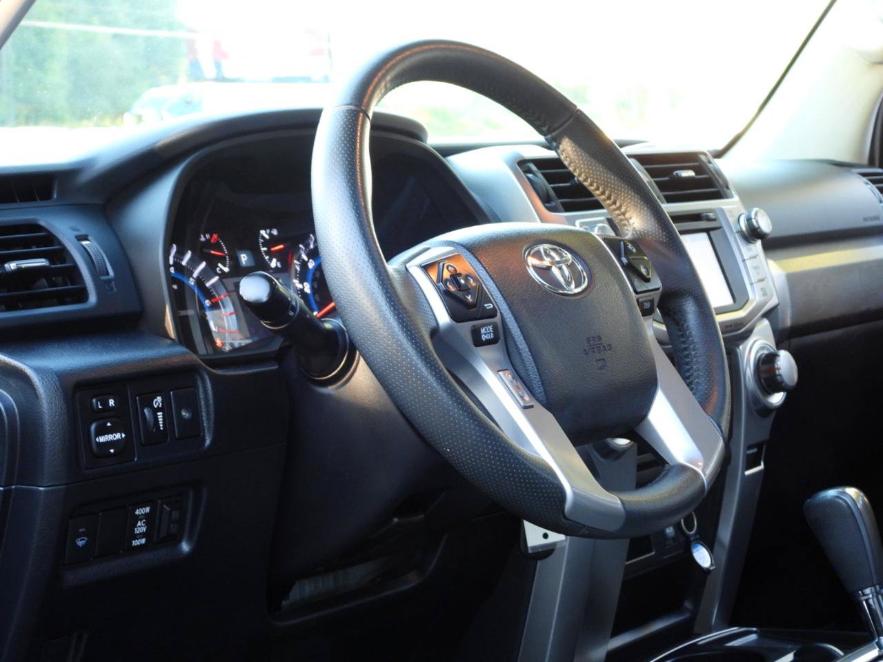 Used 2017 Toyota 4Runner SR5 Premium RWD image 66