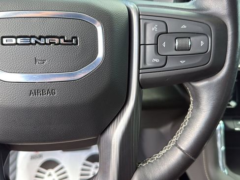Used 2025 GMC Sierra 1500 Denali Ultimate AWD/4WD image 16