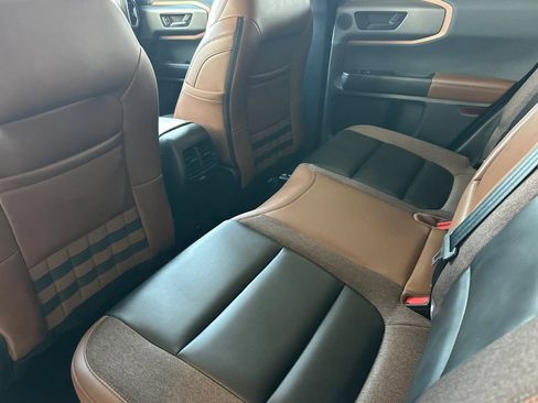 Certified 2025 Ford Bronco Sport Outer Banks w/ Outer Banks Tech Package+ AWD/4WD image 14