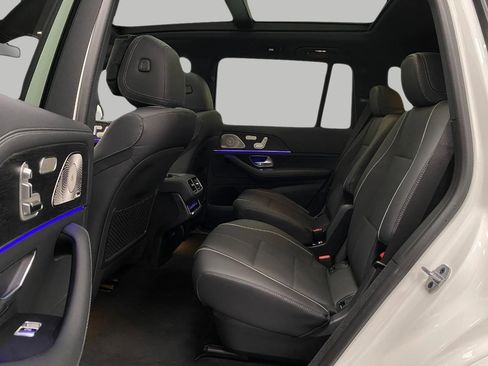New 2026 Mercedes-Benz GLS 580 4MATIC image 33