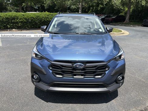 Used 2024 Subaru Crosstrek 2.0i Premium AWD/4WD image 2