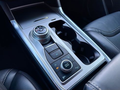 Used 2020 Ford Explorer ST w/ ST High-Performance Pack image 10