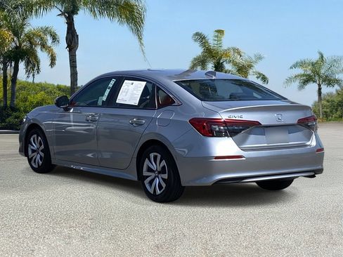 Used 2023 Honda Civic LX image 3