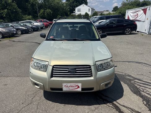 Used 2007 Subaru Forester 2.5X AWD/4WD image 3