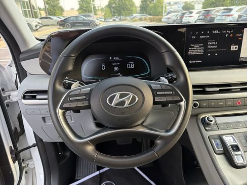 Used 2025 Hyundai Palisade SEL FWD image 26