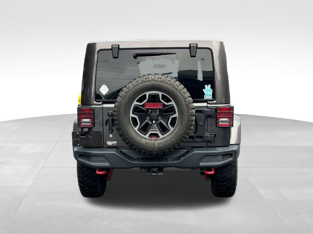 Used 2017 Jeep Wrangler Unlimited Rubicon AWD/4WD image 6