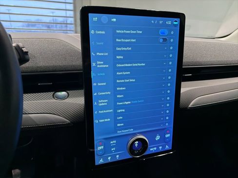 Used 2022 Ford Mustang Mach-E Premium image 16