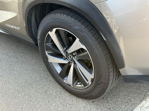 Used 2018 Lexus NX 300h AWD w/ Premium Package image 18