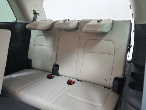 Used 2023 Nissan Pathfinder SL FWD image 34