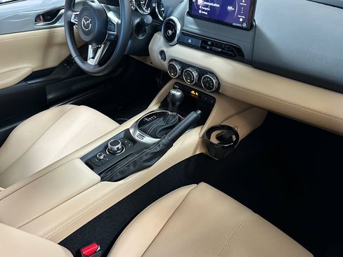 New 2025 MAZDA MX-5 Miata RF Grand Touring w/ Weather Package image 15