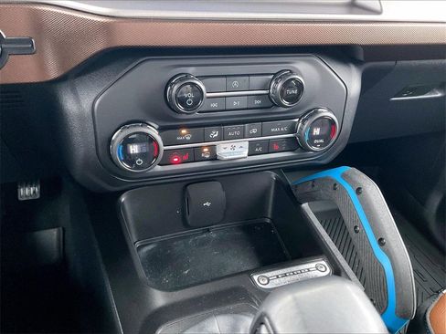 Used 2023 Ford Bronco Outer Banks image 24