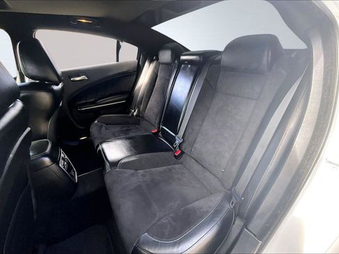 Used 2015 Dodge Charger R/T image 26