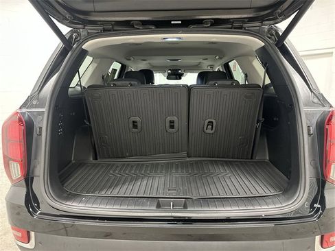 Used 2020 Hyundai Palisade SEL w/ Premium Package image 24