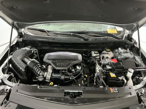 Used 2024 Cadillac XT6 Sport w/ LPO, Floor Liner Package AWD/4WD image 30