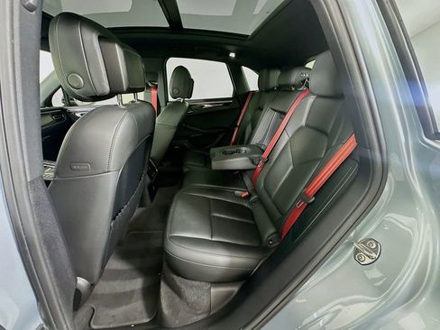 Used 2019 Porsche Macan S image 25