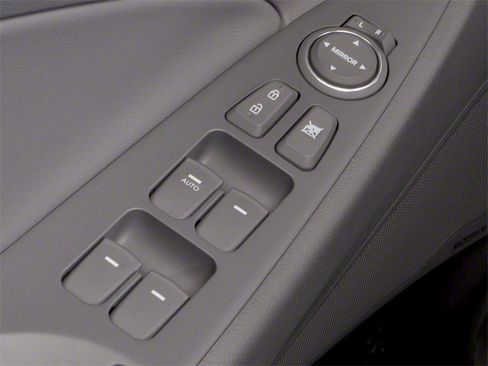 Used 2013 Hyundai Sonata SE w/ Navigation & Sunroof Pkg FWD image 20