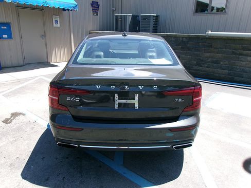 Used 2019 Volvo S60 T6 Inscription image 4