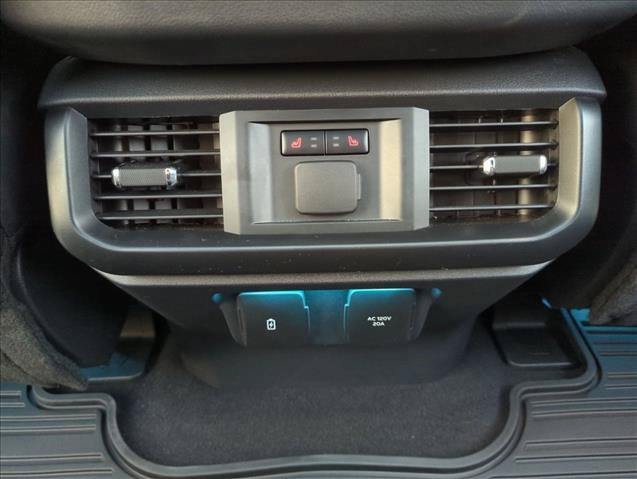 Used 2025 Ford F150 Raptor AWD/4WD image 17