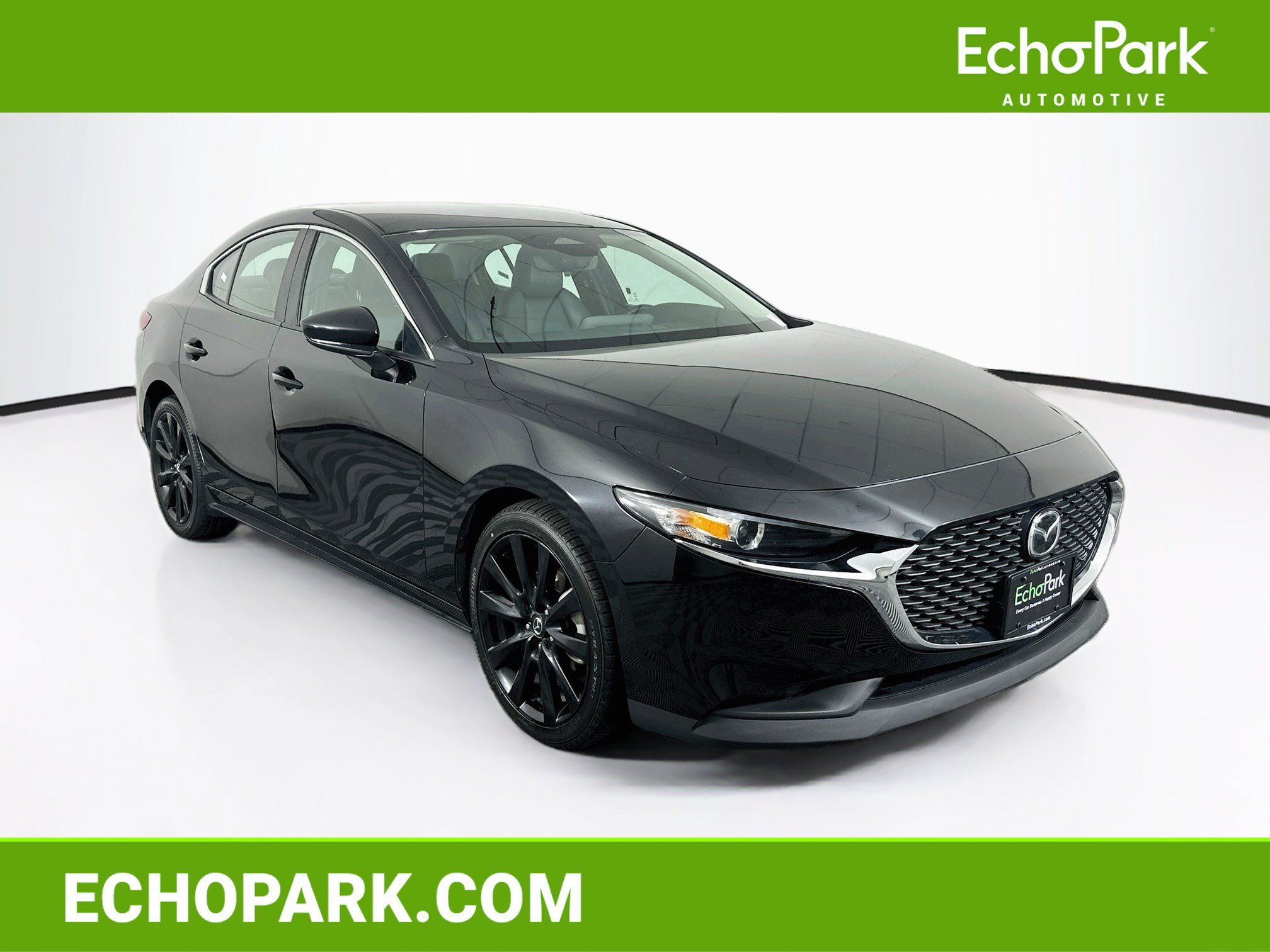 Used 2025 MAZDA MAZDA3 s FWD image 1