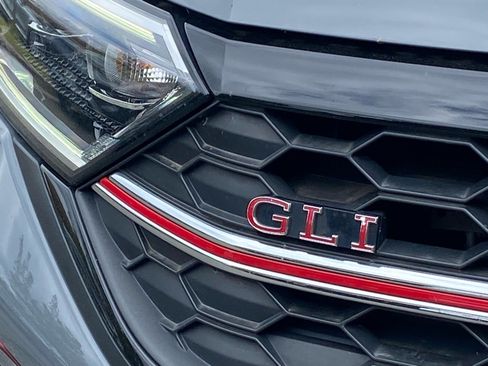 Certified 2024 Volkswagen Jetta GLI Autobahn FWD image 4
