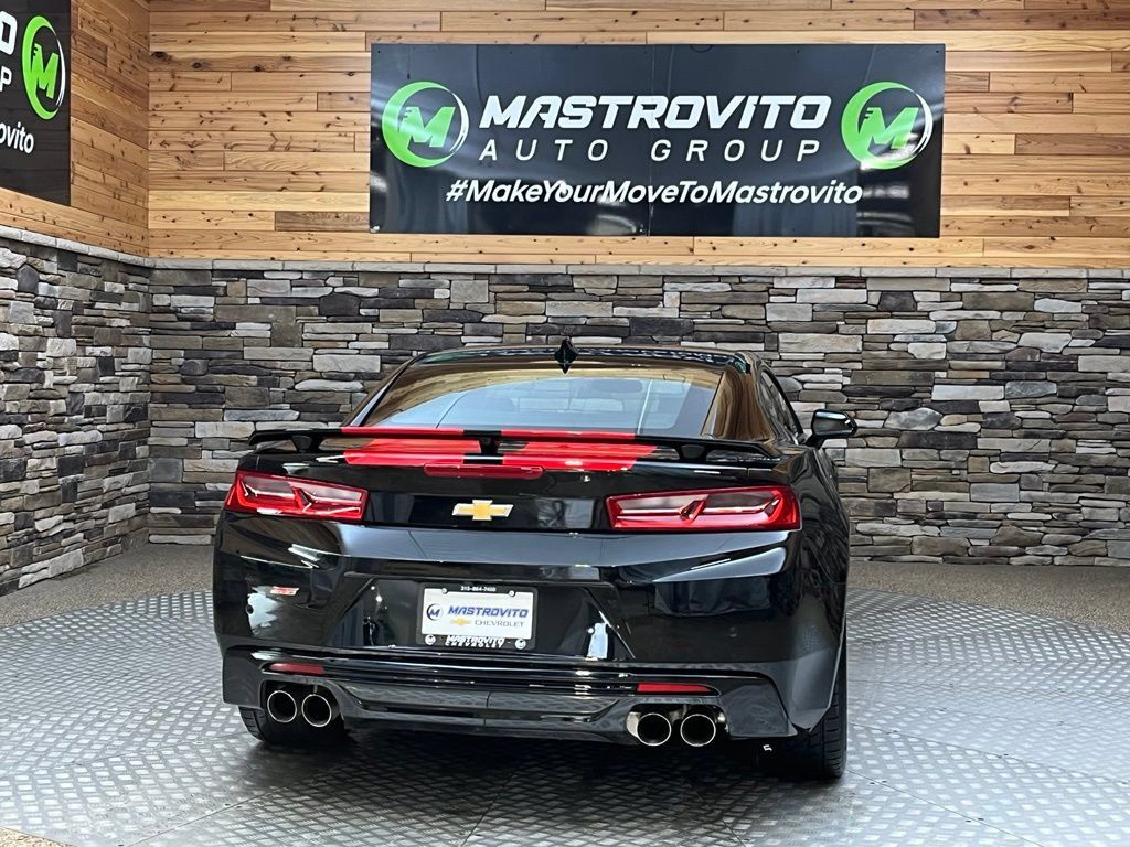 Used 2016 Chevrolet Camaro SS RWD image 19