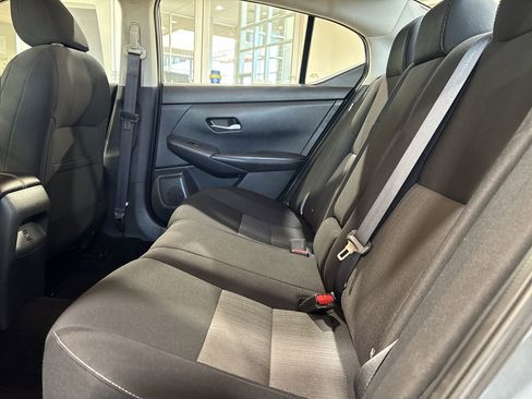 Used 2022 Nissan Sentra SV image 21