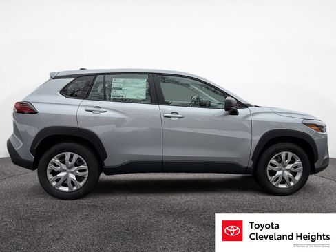 New 2026 Toyota Corolla Cross L image 6
