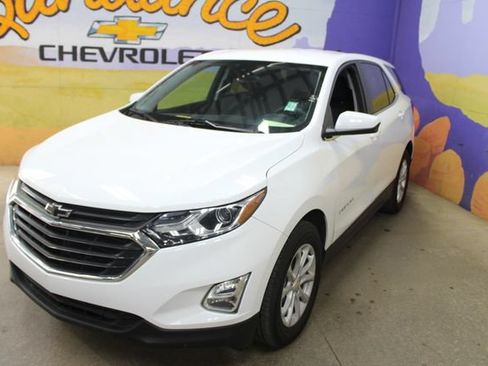 Used 2021 Chevrolet Equinox LT FWD image 4