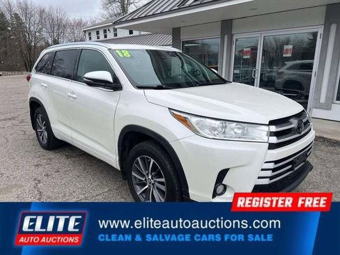 Used 2018 Toyota Highlander XLE AWD/4WD image 1