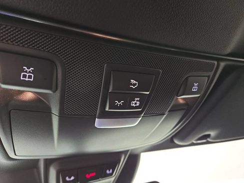 Used 2018 Mercedes-Benz E 400 4MATIC Cabriolet image 26