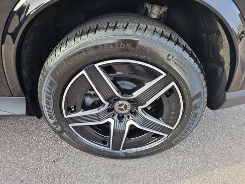 New 2026 Mercedes-Benz GLC 300 image 34