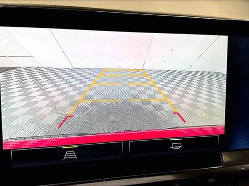 Used 2024 Chevrolet Silverado 1500 RST w/ LPO, Dark Essentials Package image 29