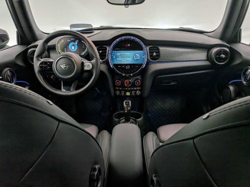 Used 2022 MINI Cooper SE image 16