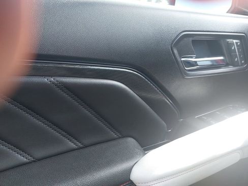 Used 2025 GMC Canyon AT4 w/ AT4X Package image 23