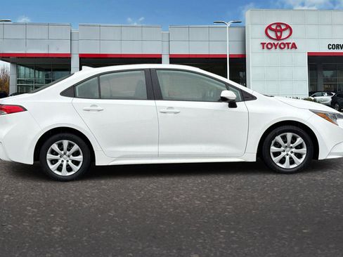 Certified 2024 Toyota Corolla LE image 3