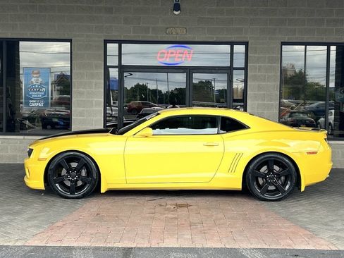 Used 2010 Chevrolet Camaro SS w/ RS Package RWD image 82