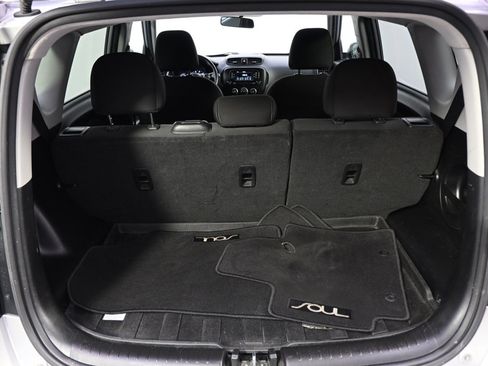 Used 2017 Kia Soul image 17