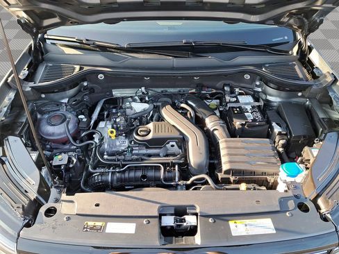 New 2025 Volkswagen Taos S AWD/4WD image 19
