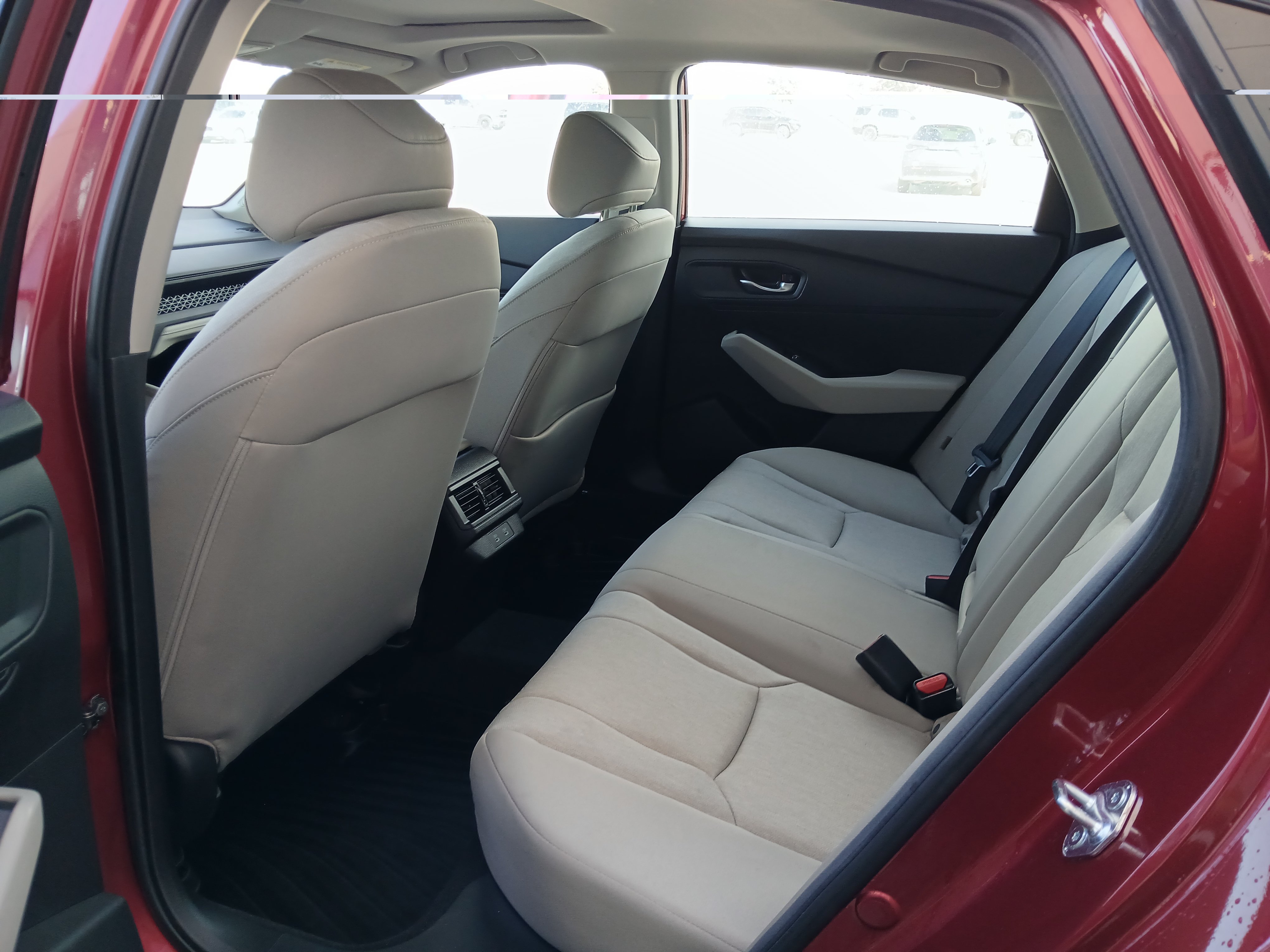 Used 2025 Honda Accord SE image 9