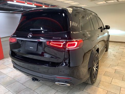 Used 2021 Mercedes-Benz GLS 580 4MATIC w/ E-Active Body Control Package image 8