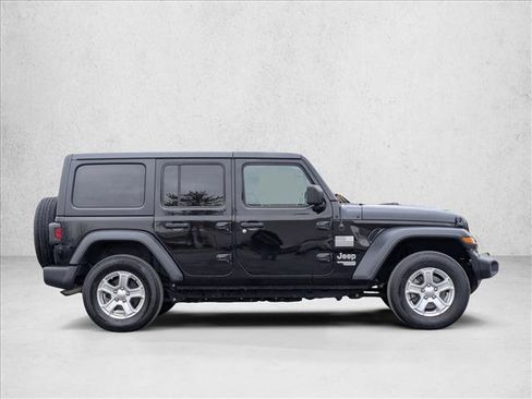 Used 2020 Jeep Wrangler Unlimited Sport S image 4