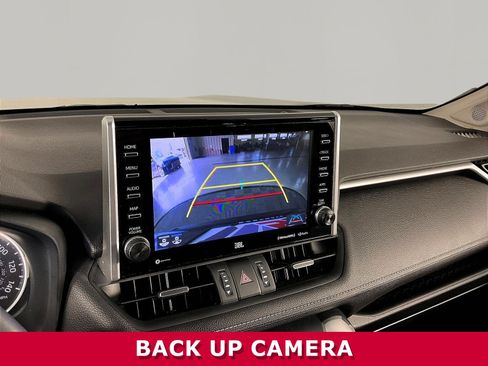 Used 2022 Toyota RAV4 XLE Premium AWD/4WD image 14