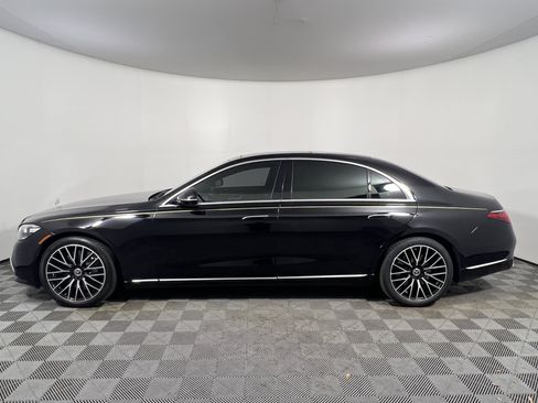 Certified 2022 Mercedes-Benz S 580 4MATIC Sedan image 2