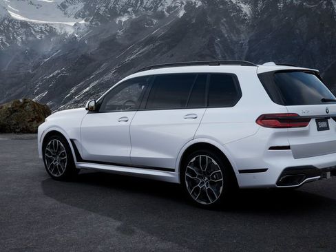 New 2026 BMW X7 xDrive40i w/ M Sport Package AWD/4WD image 29